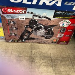 Razor Dirt Rocket 