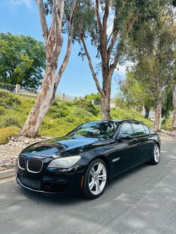 2012 BMW 750