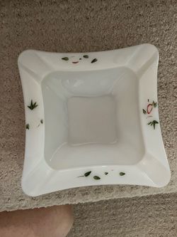 Vintage milk glass ashtray or candy dish