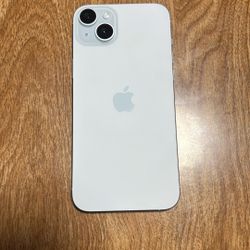 iPhone 15 Plus 