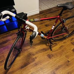 New Schwinn Volare 1400 Road Bike