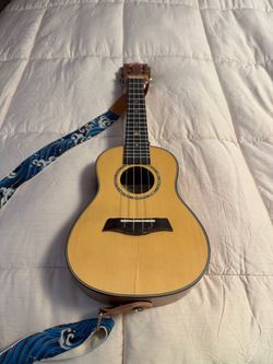 Kmise MI2068 concert ukulele