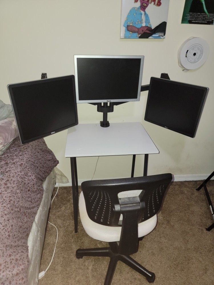 Triple monitor stand (includes everything)