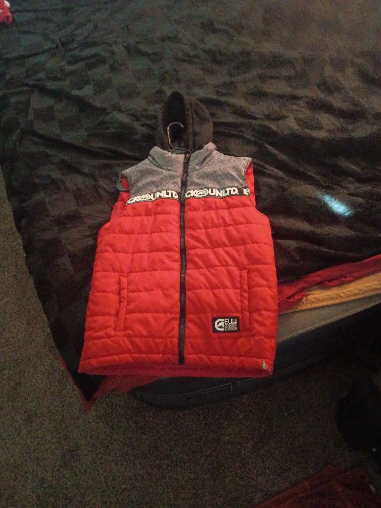 ECKO untitled. Puffer Vest Size: Medium