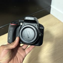 Nikon 3400