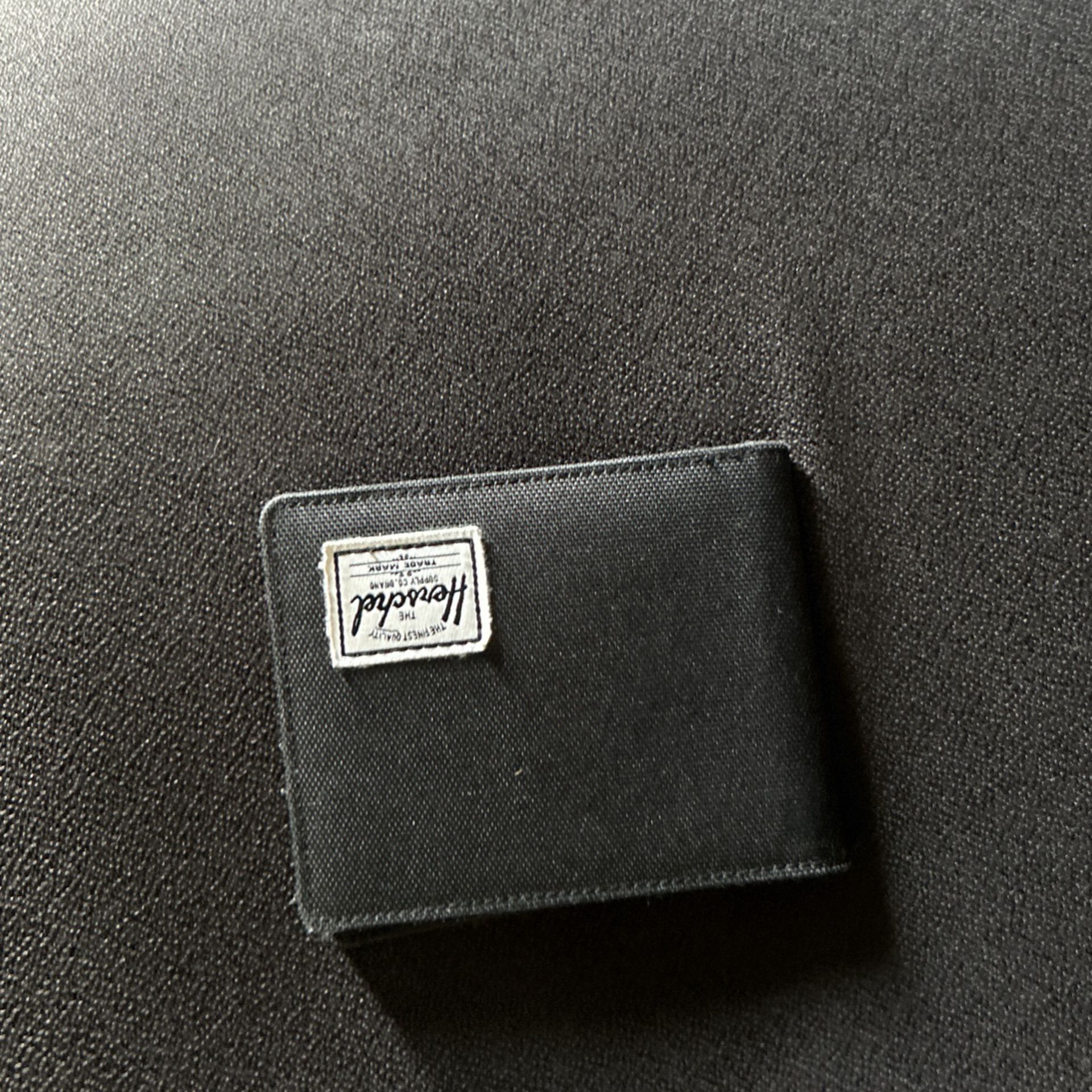 herschel wallet