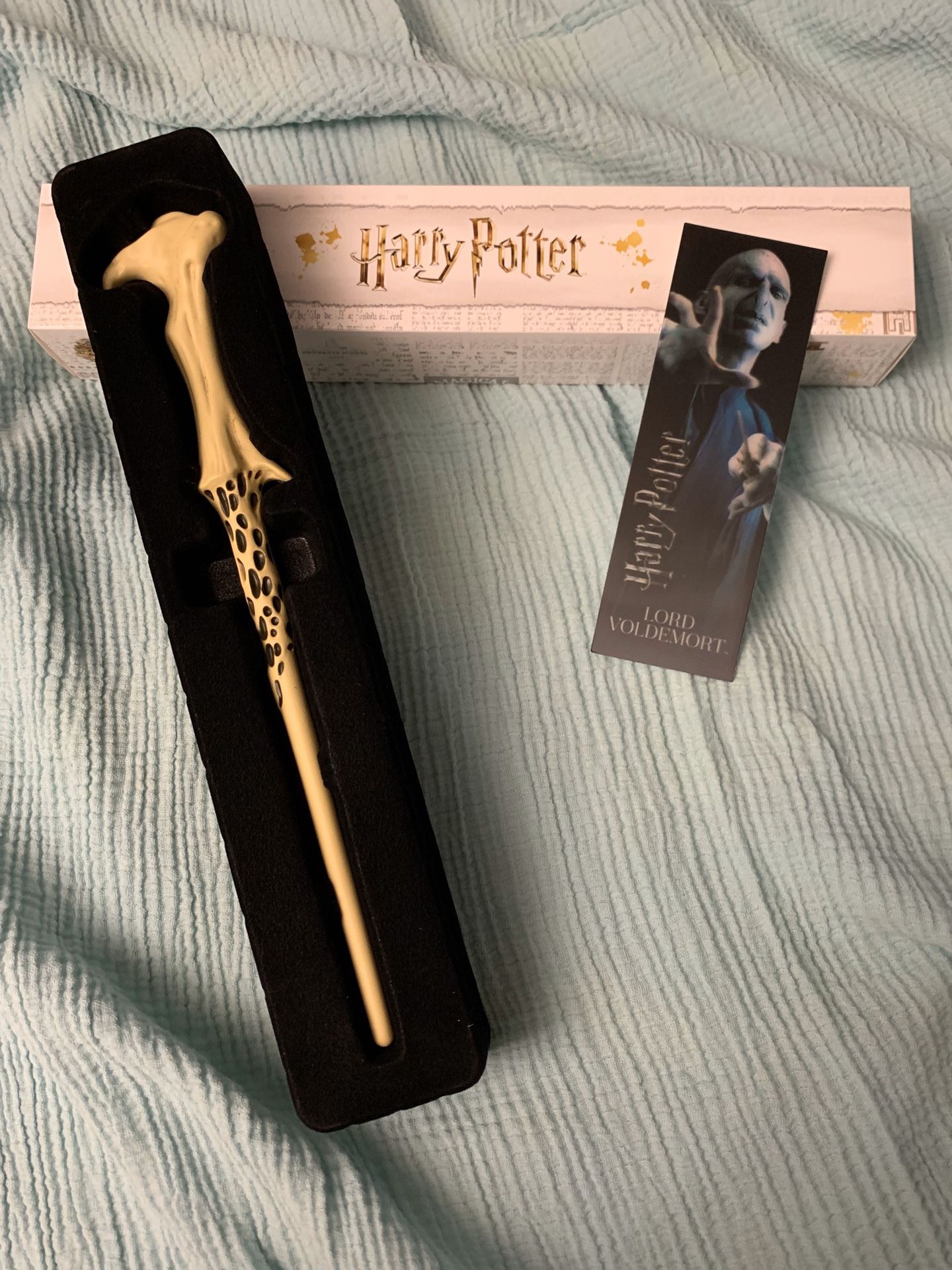 Noble Collection of Harry Potter Mystery Wand Toys from Series 1 & 2