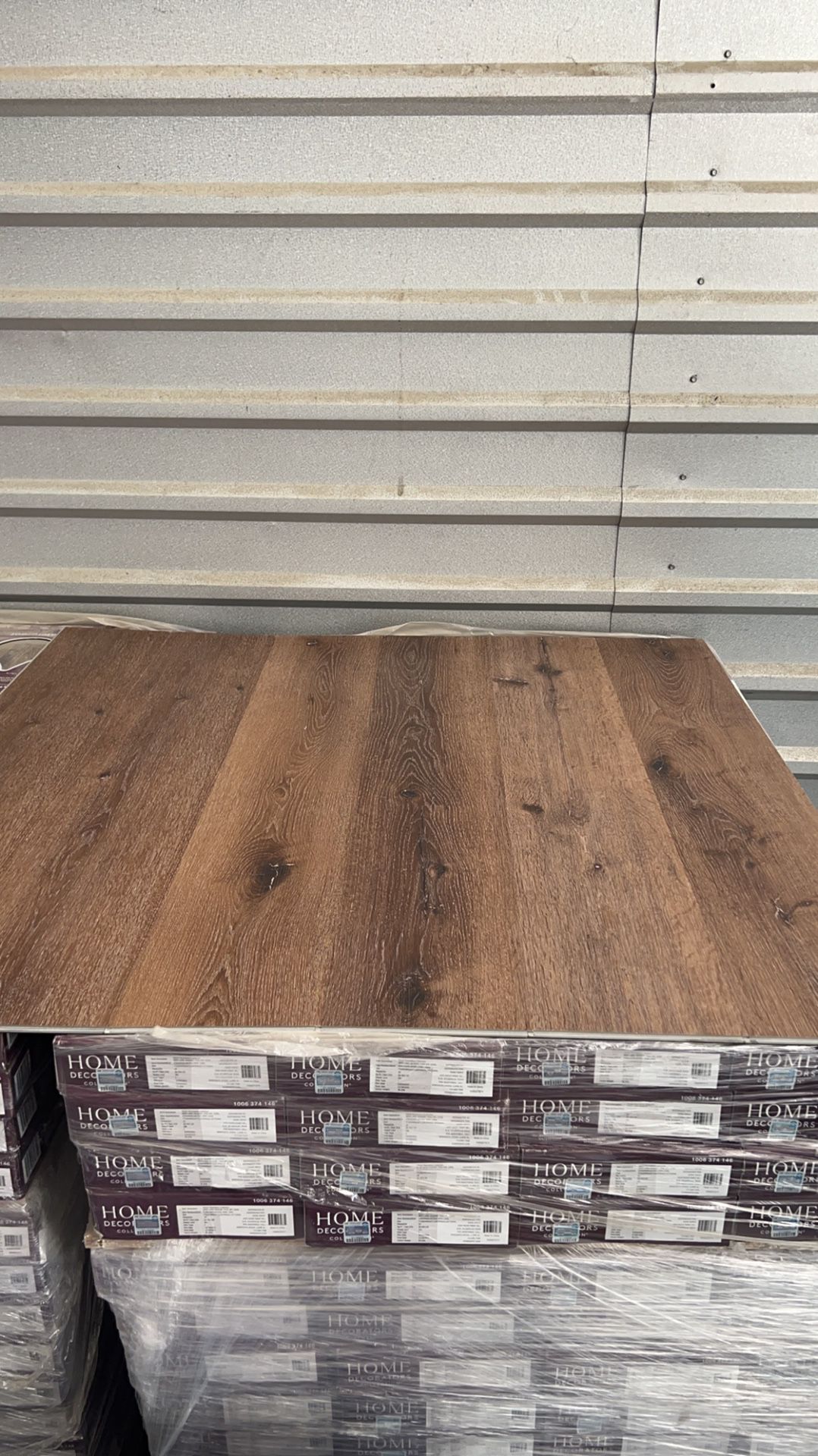 Hickory Vinyl Plank Flooring 