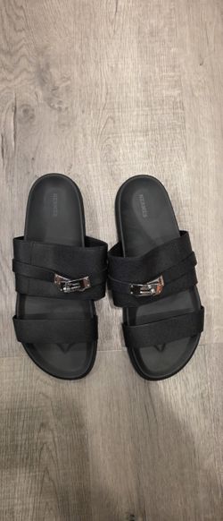 Hermès Men’s Black Kelly Buckle Sandals – Never Worn, 11.5 mens