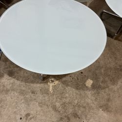 Coffee table excellent condition