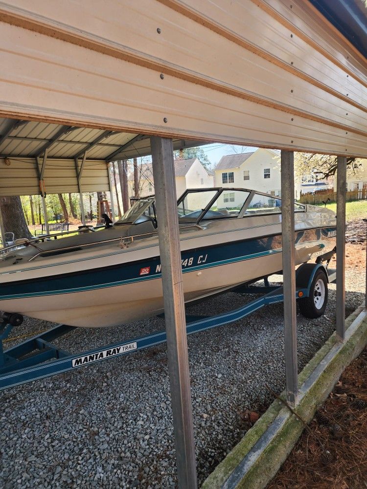 2000 Mercruiser Mantaray