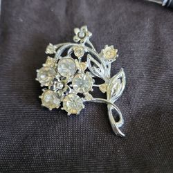 Vintage Brooch