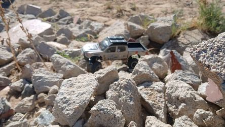 Axial SCX30 Tacoma crawler RTR .Overdrive diffs%, a .50 motor mofo rc, 4mm rear wide comp ready.