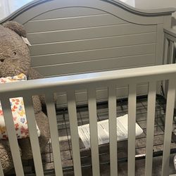 Baby Crib 