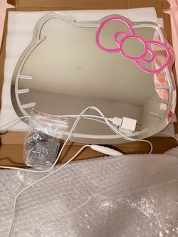 Hello Kitty Mirror