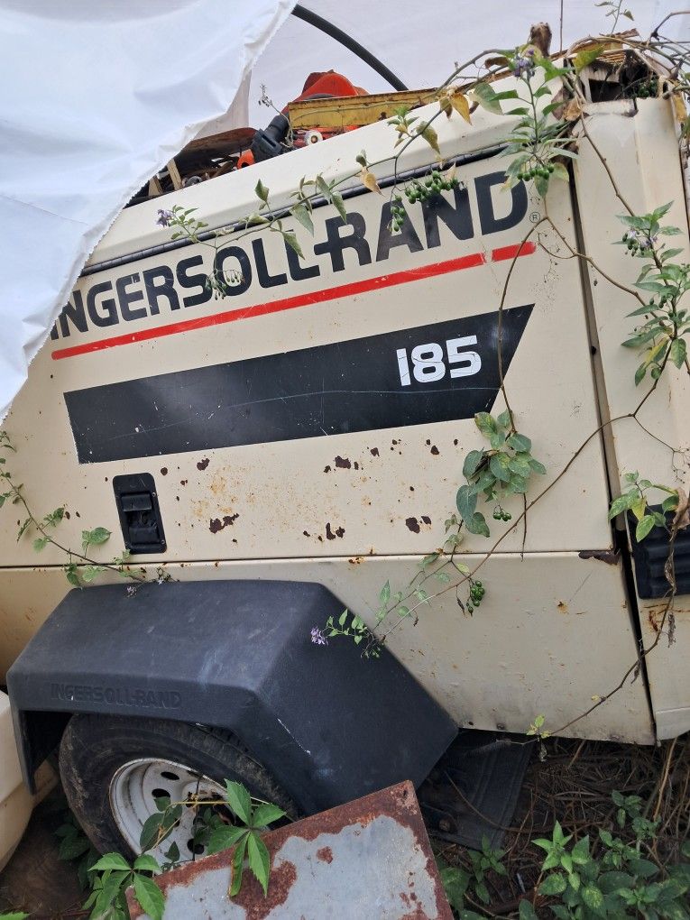 Air Compressor- Ingersoll Rand 185