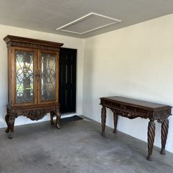 Dining Buffet Table and Hutch from Ashley Furniture 