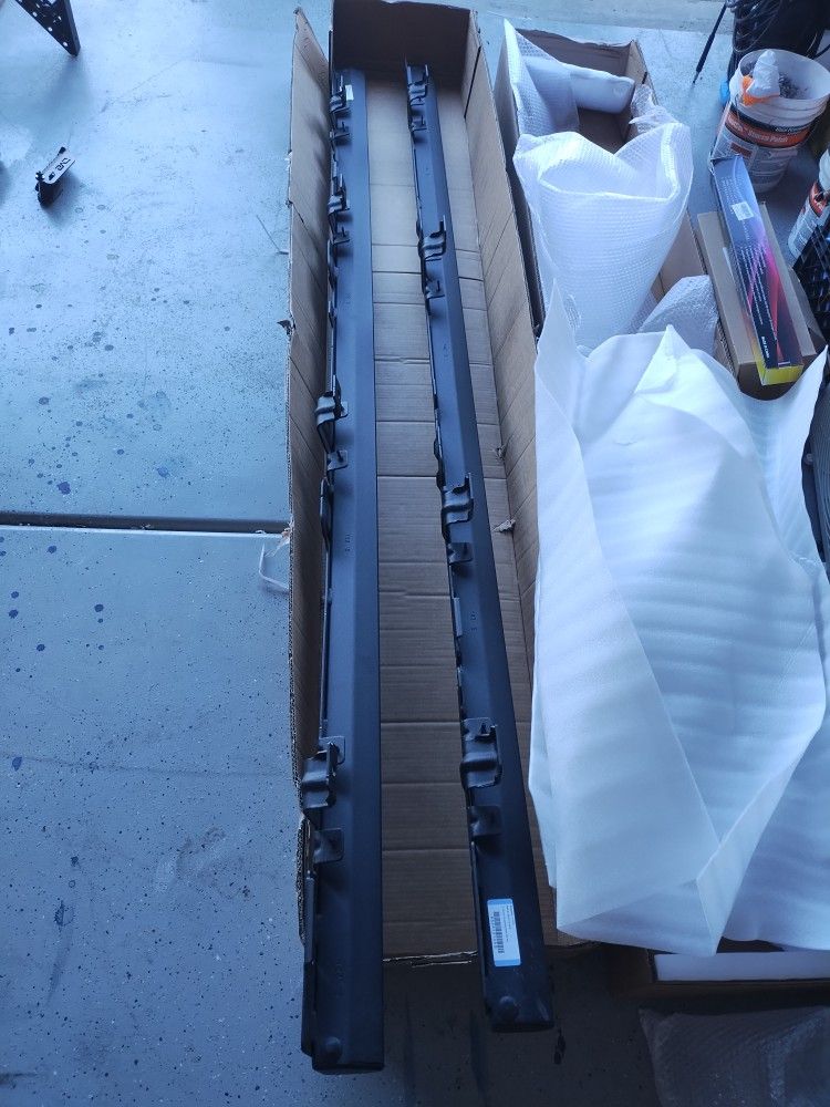 2020-2025 Jeep Gladiator Rock Rails/Sliders