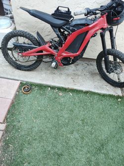 Surron light bee s