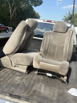 99-06 Chevy Seats