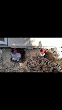 Niveló casas y trailas