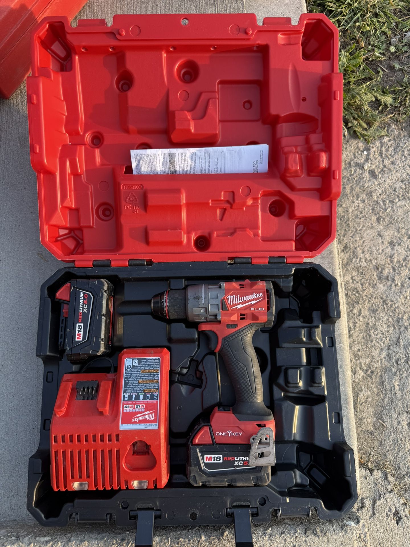 M18 FUEL 18V Lithium-Ion Brushless Cordless 1/2 in. Drill/Driver Kit W/(2) 5.0Ah Batteries, Charger, and Hard Case