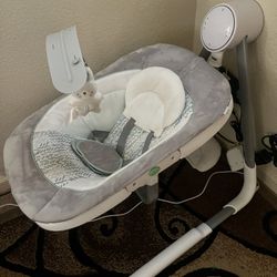 Toddler bouncer/rocking chair 