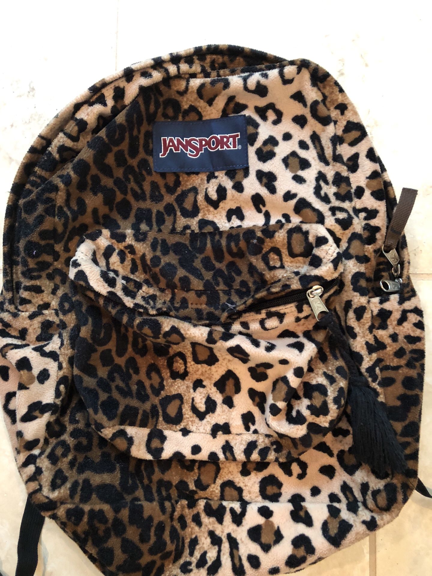 Jansport Cheetah Print Backpack for Sale in Phoenix, AZ - OfferUp