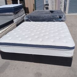 King pillowtop mattress and box spring