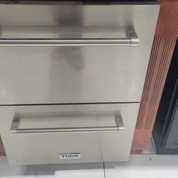 Brand New - Thor Kitchen 24" True Undercounter Drawer  Refrigerator  In STAINLESS STEEL 