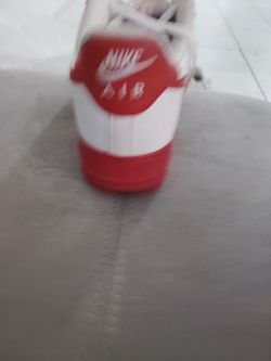 Jordans Nike puma