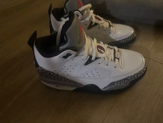 Air Jordan Son of Mars Sneakers