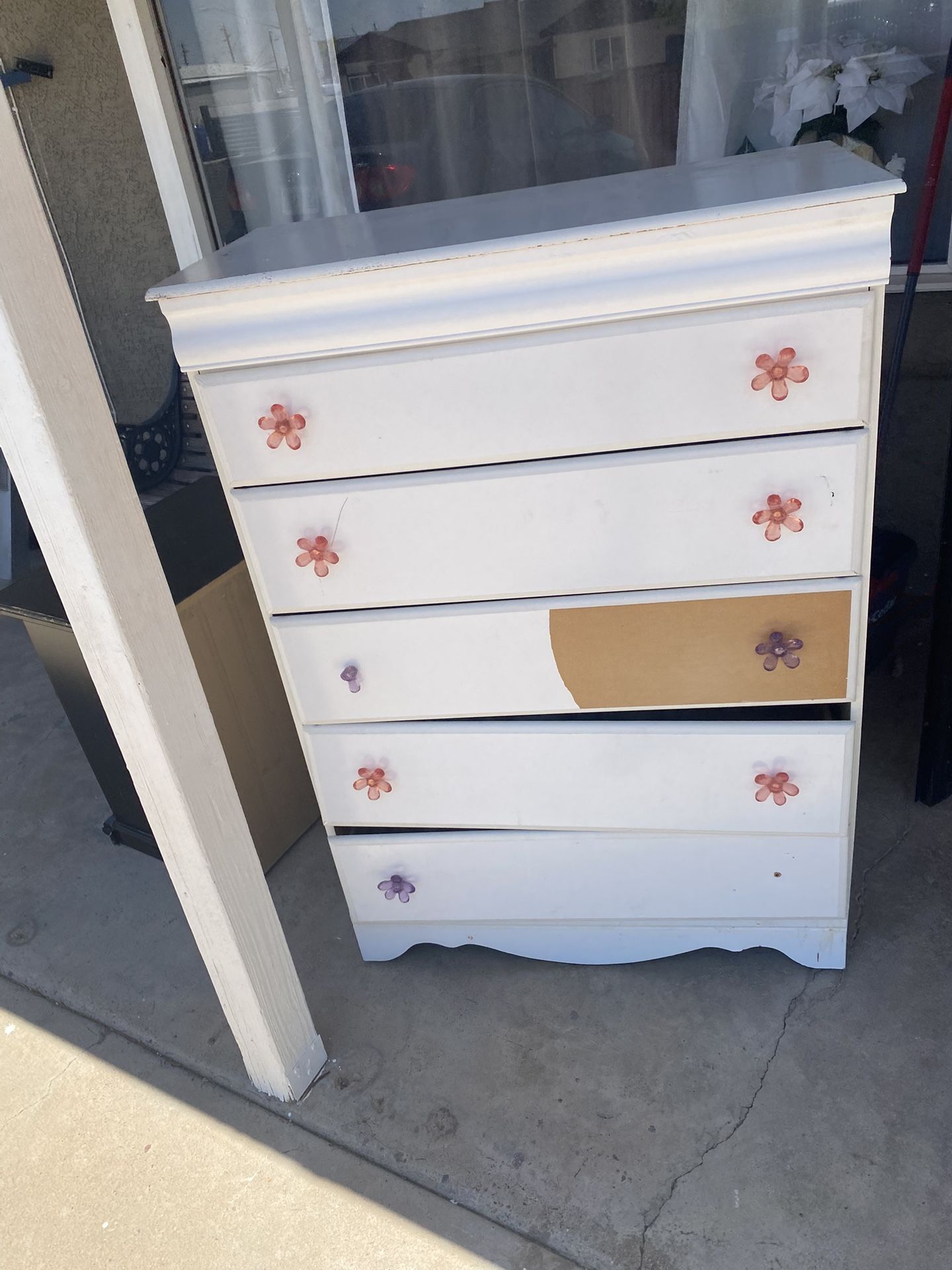 Free Dresser