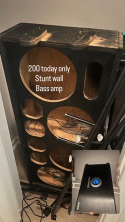 Stunt wall with bass amp