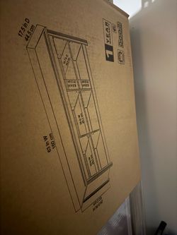 Open shelf tv stand