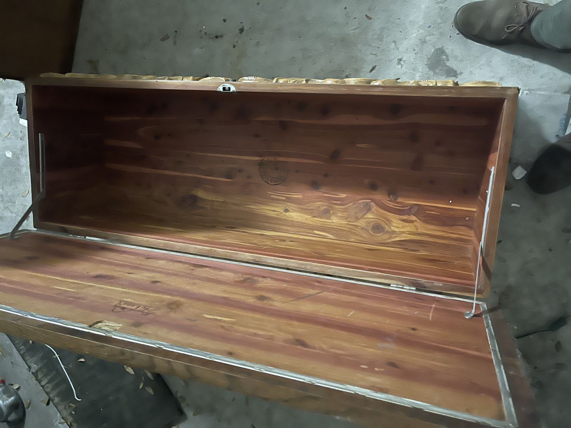 Virginia made By lane All Cedar Chest