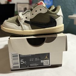 Jordan Air Jordan 1 Low OG Cactus Jack Travis Scott Olive 5C Unisex Kids