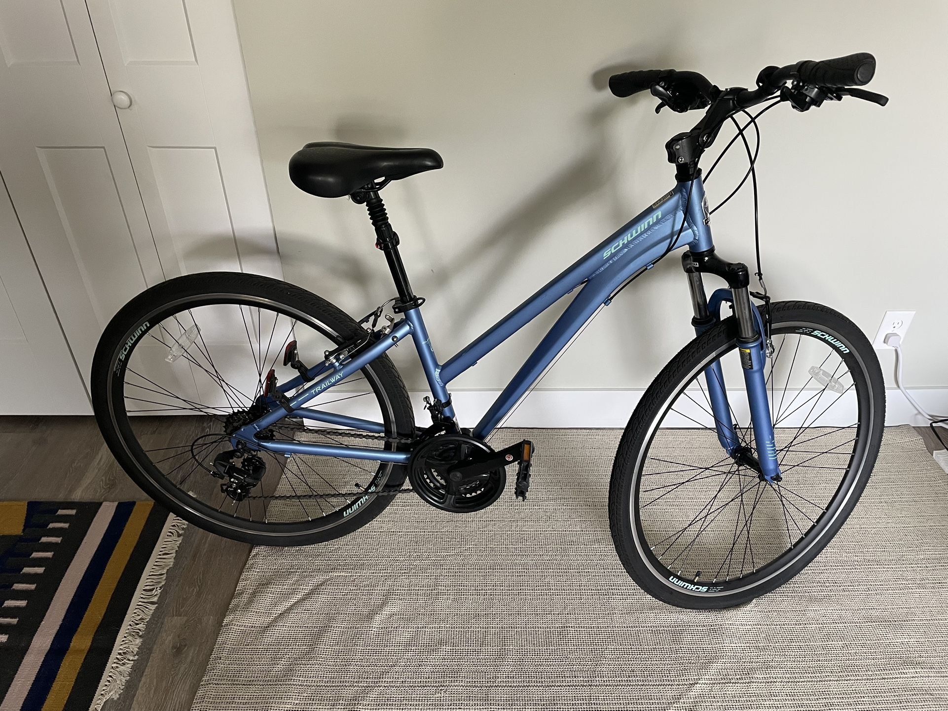 Schwinn Women's Trailway Bike