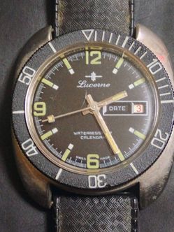 1960's LUCERNE Calendar Divers Watch w/ Manual Wind Movement