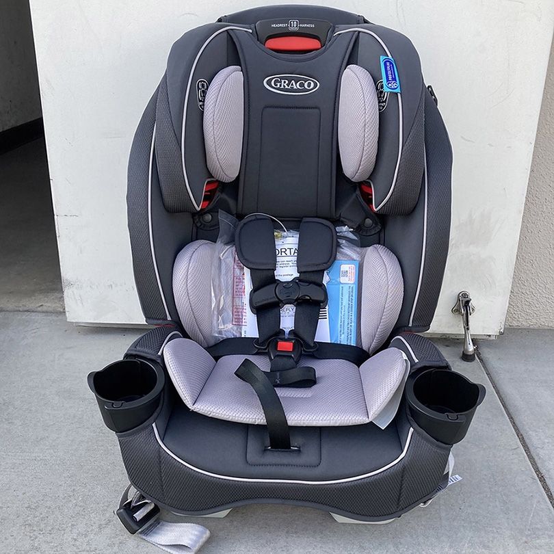 (New in box) $145 Graco (Slimfit in 1) Car Seat, Slim Comfy Design, for  child to 100lbs, Redmond