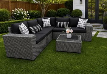 Brand new patio outdoor furniture set