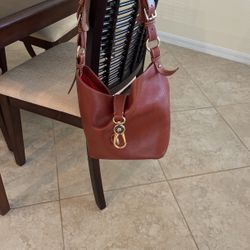 Dooney & Bourke 