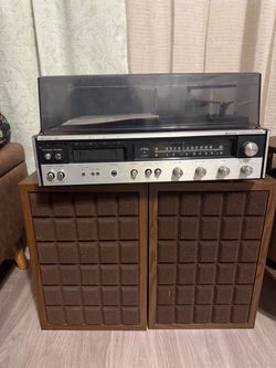 Vintage radio
