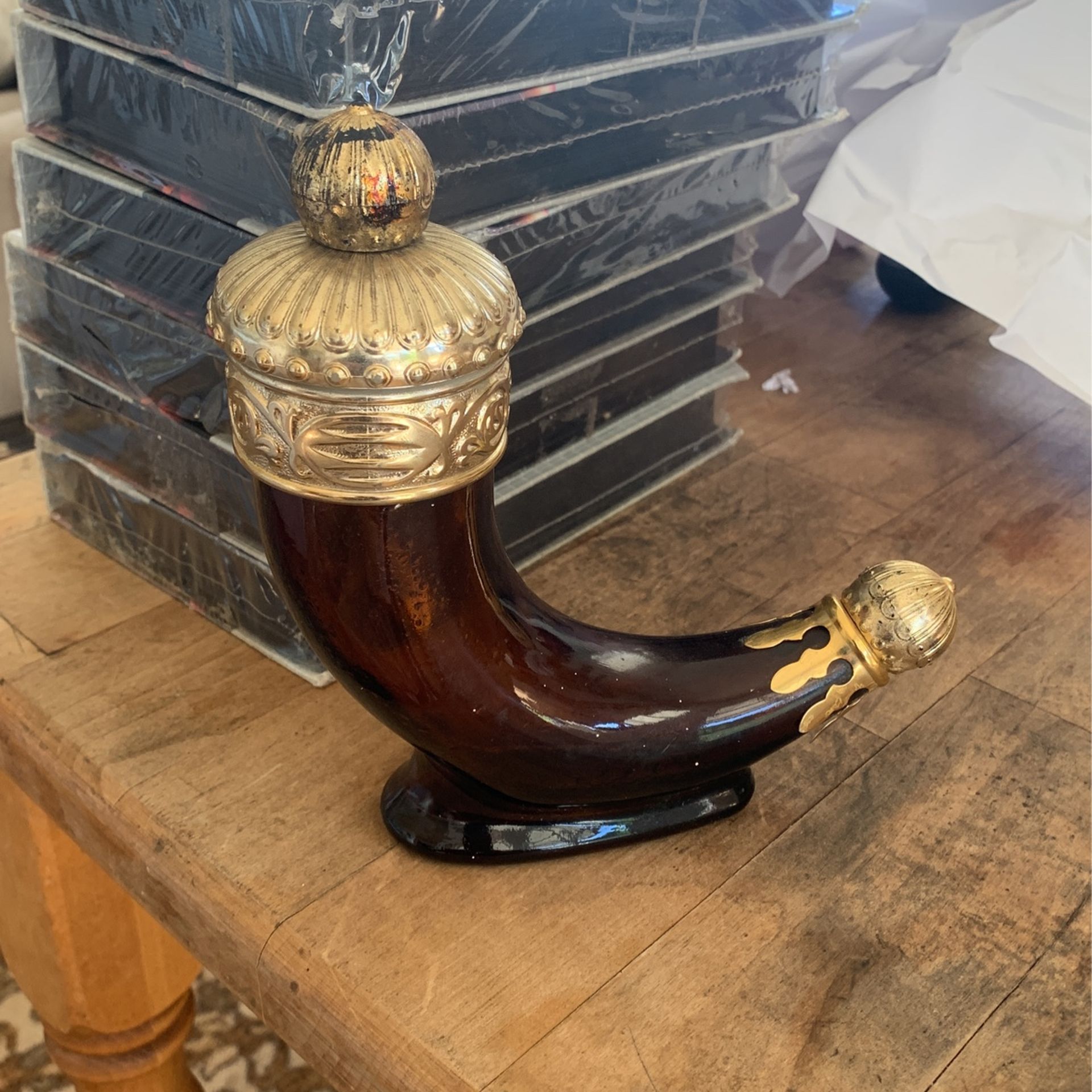  Horn Viking Drinking Mug CAle Beer Wine Tankard Size ... Avon Viking Horn Bottle, Decanter, 1966, Amber, Brown Glass, Gold 