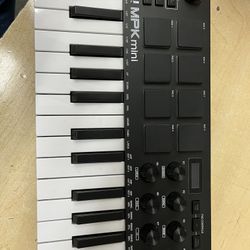Akai mpk Mini (1520) with usb cable 