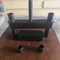 Cylinder Liners Press