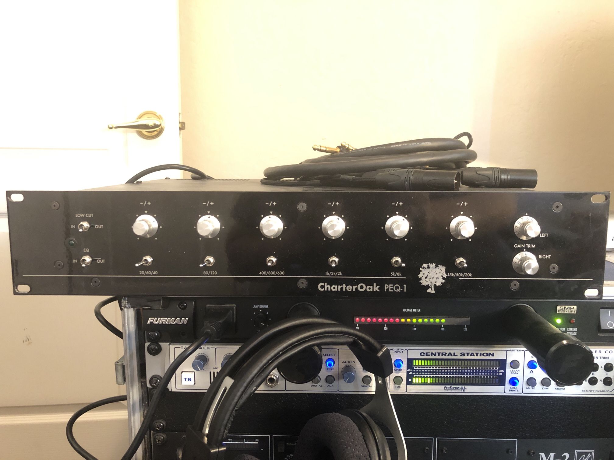 Charter Oak PEQ-1 Stereo Equalizer