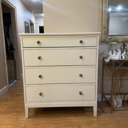 IKEA Dresser ( Delivery Is Available)