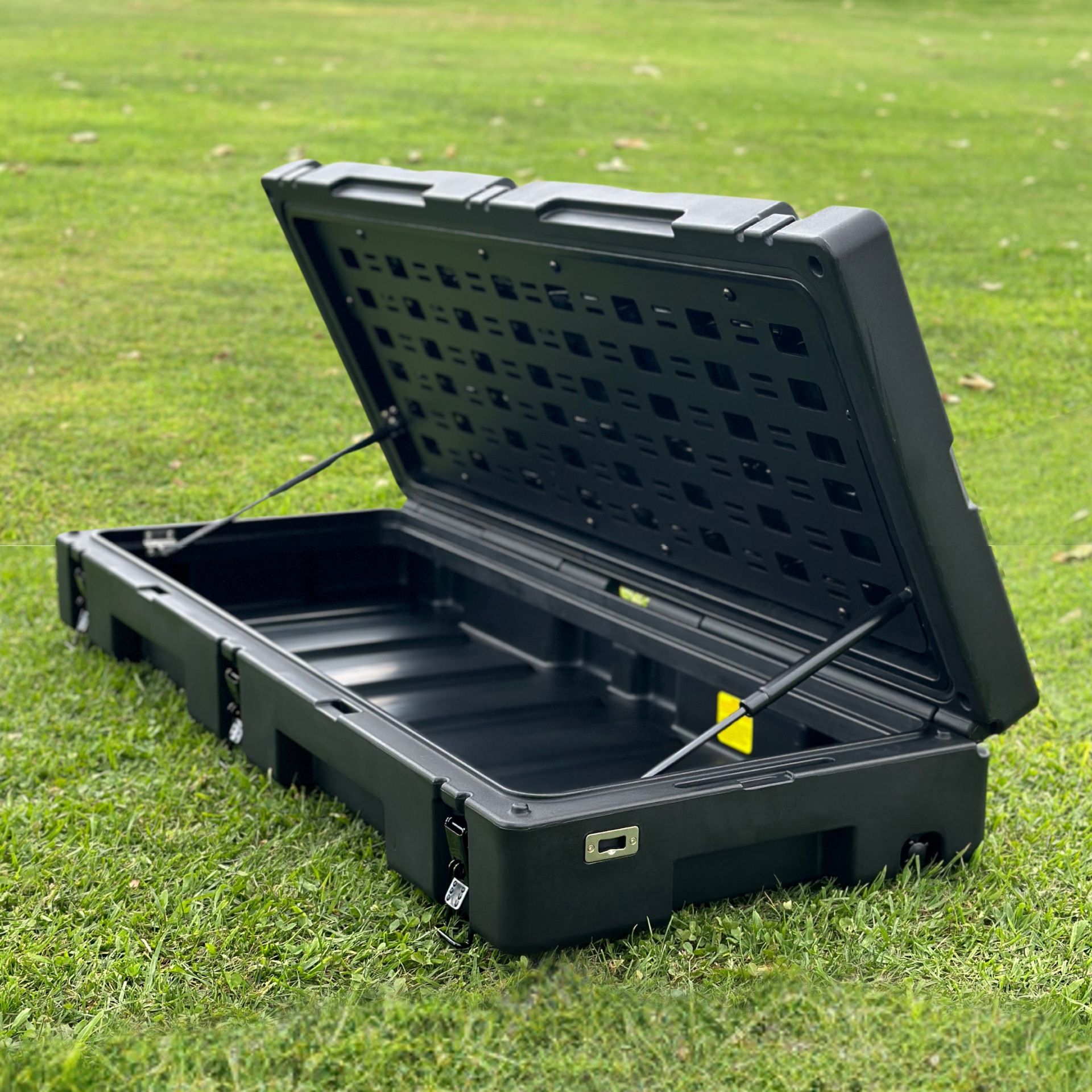 83L RUGGED CASE for Overlanding, Expeditions, Off-road | Roam Case