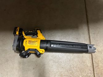 Dewalt 20V 125MPH Blower Model#DCBL722